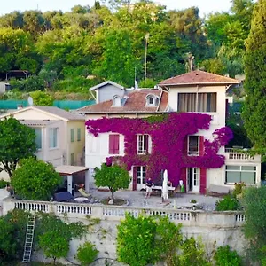 Bed & Breakfast Castel Enchante, Nice